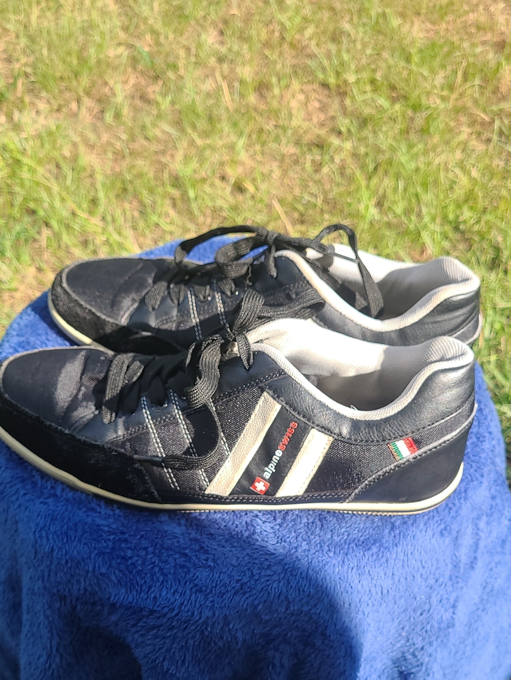 Alpine Swiss Stefan men's sneakers in black, Size 8